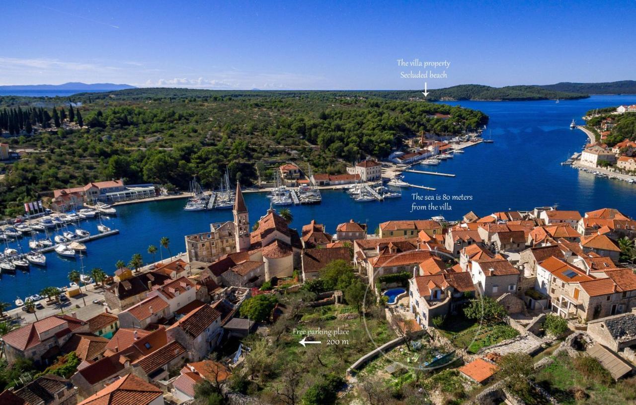 Villa Vicina Milna  Esterno foto